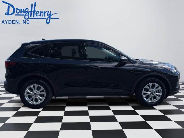 2025 Ford Escape - $21,498