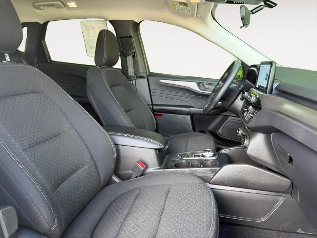 2025 Ford Escape - $21,498