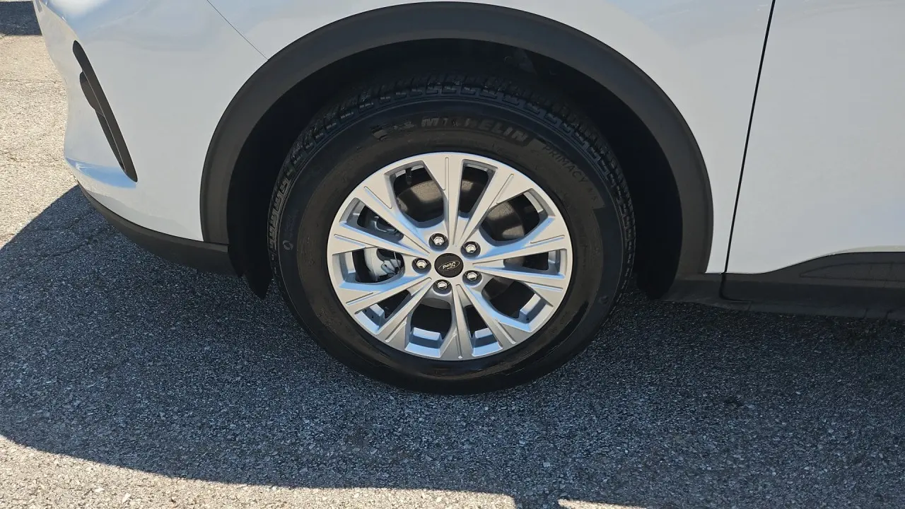 2025 Ford Escape - $21,958