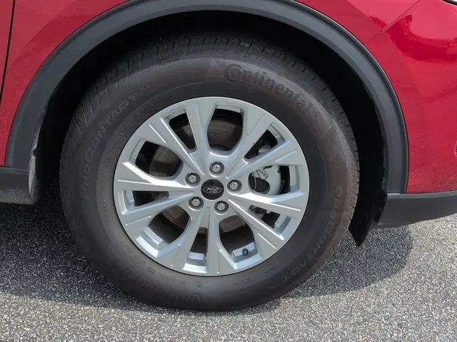 2025 Ford Escape - $23,615