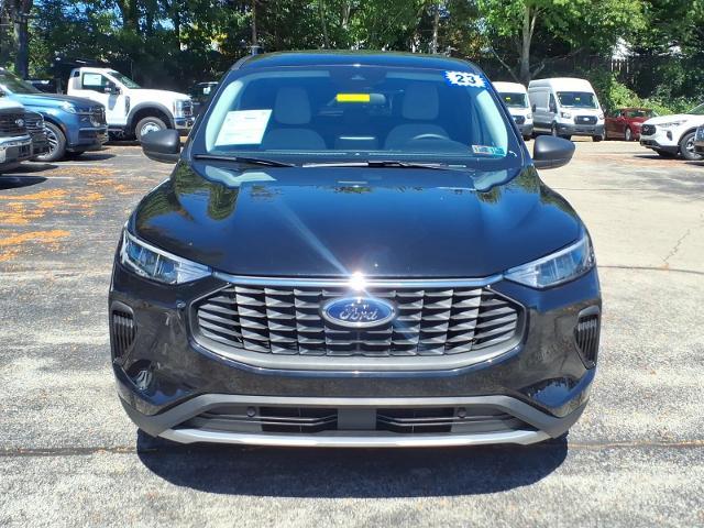 2023 Ford Escape - $23,500