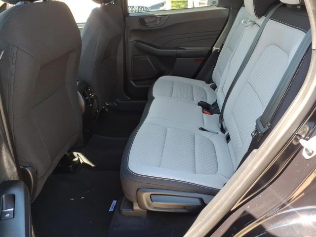 2023 Ford Escape - $23,500
