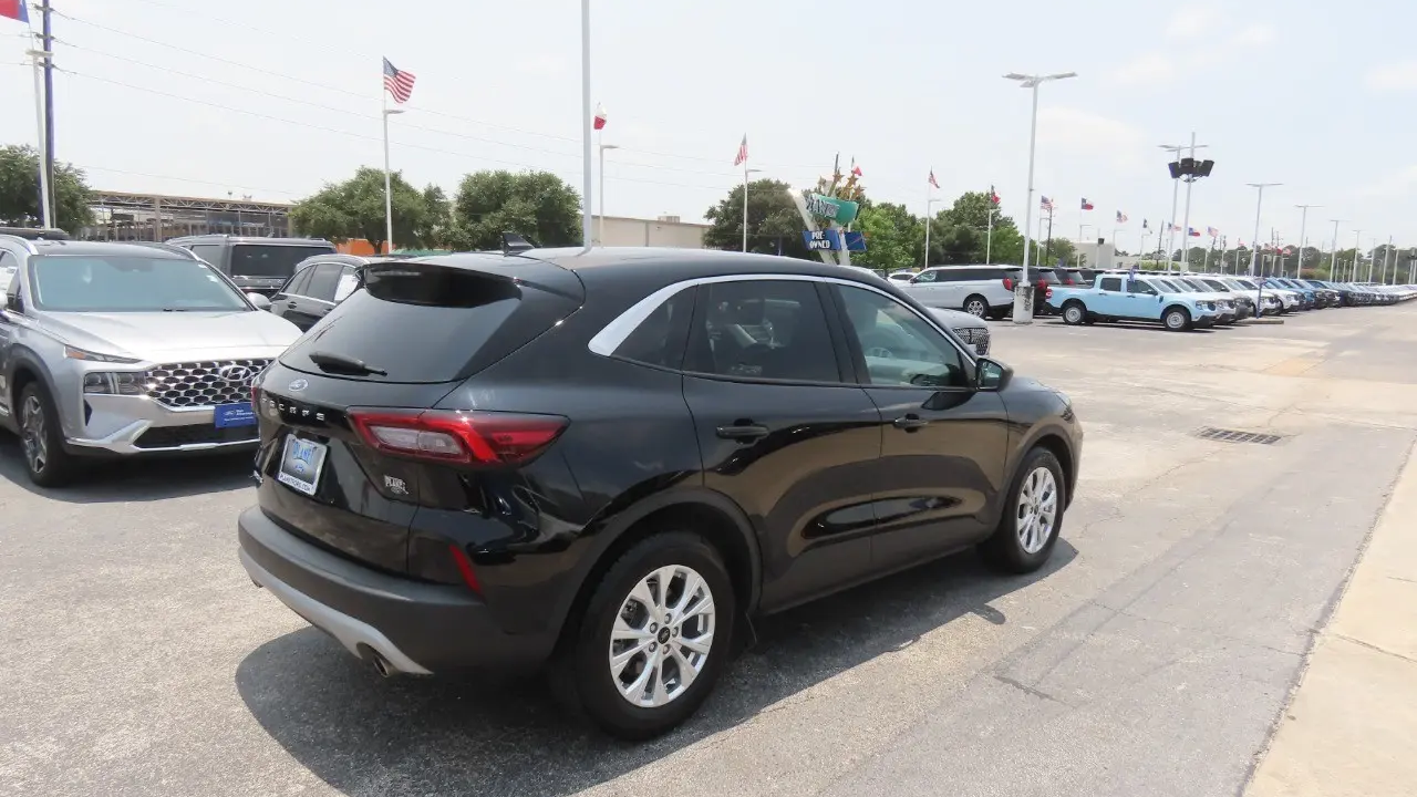 2023 Ford Escape Active