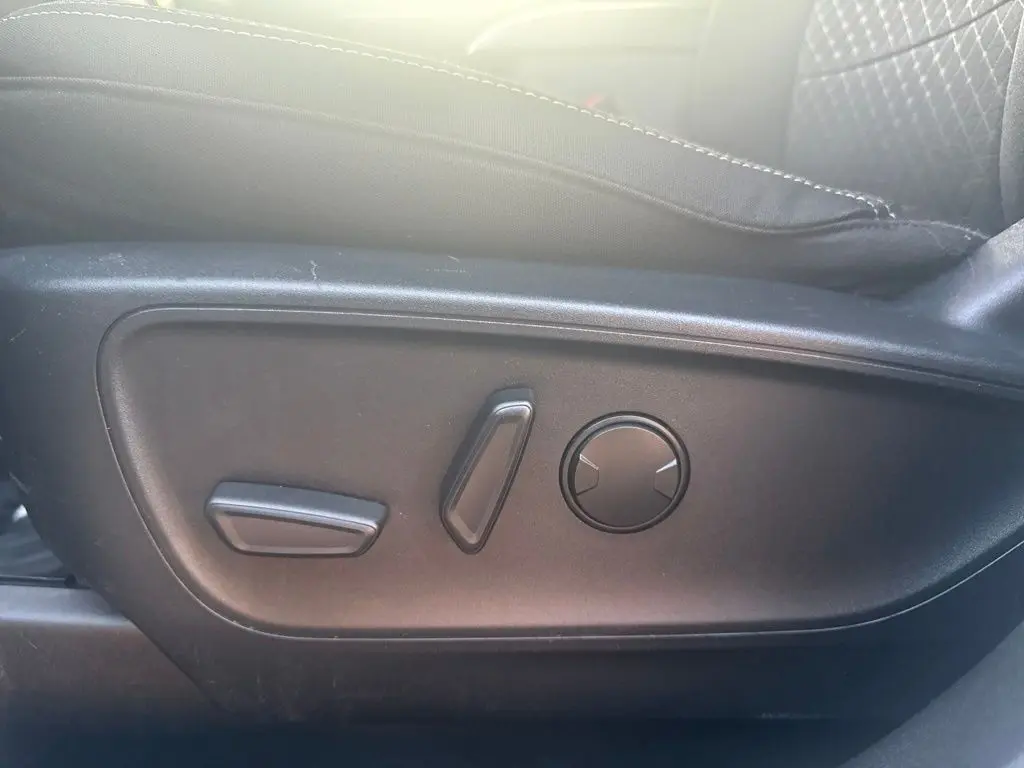 2024 Ford Escape - $18,790