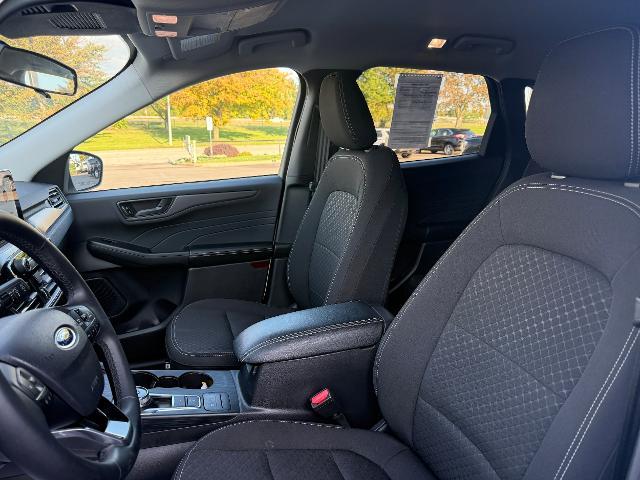 2024 Ford Escape - $22,995