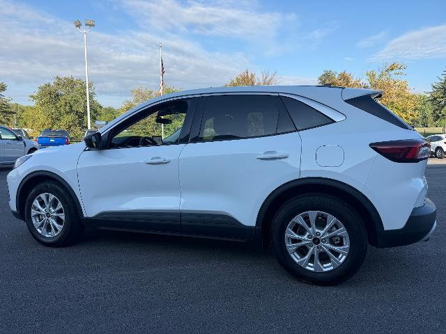 2024 Ford Escape - $22,995