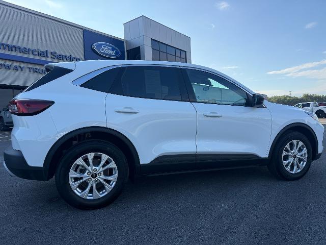 2024 Ford Escape - $22,995