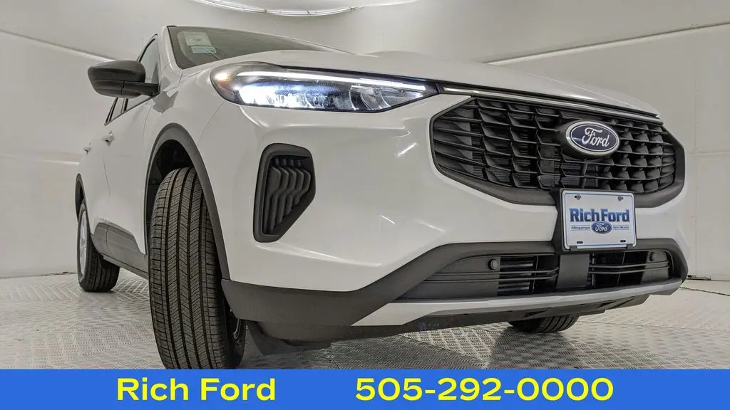 2024 Ford Escape - $20,949
