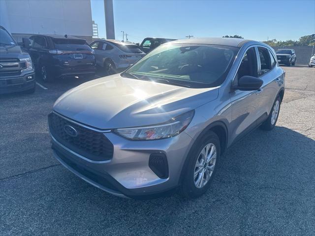 2024 Ford Escape - $22,199