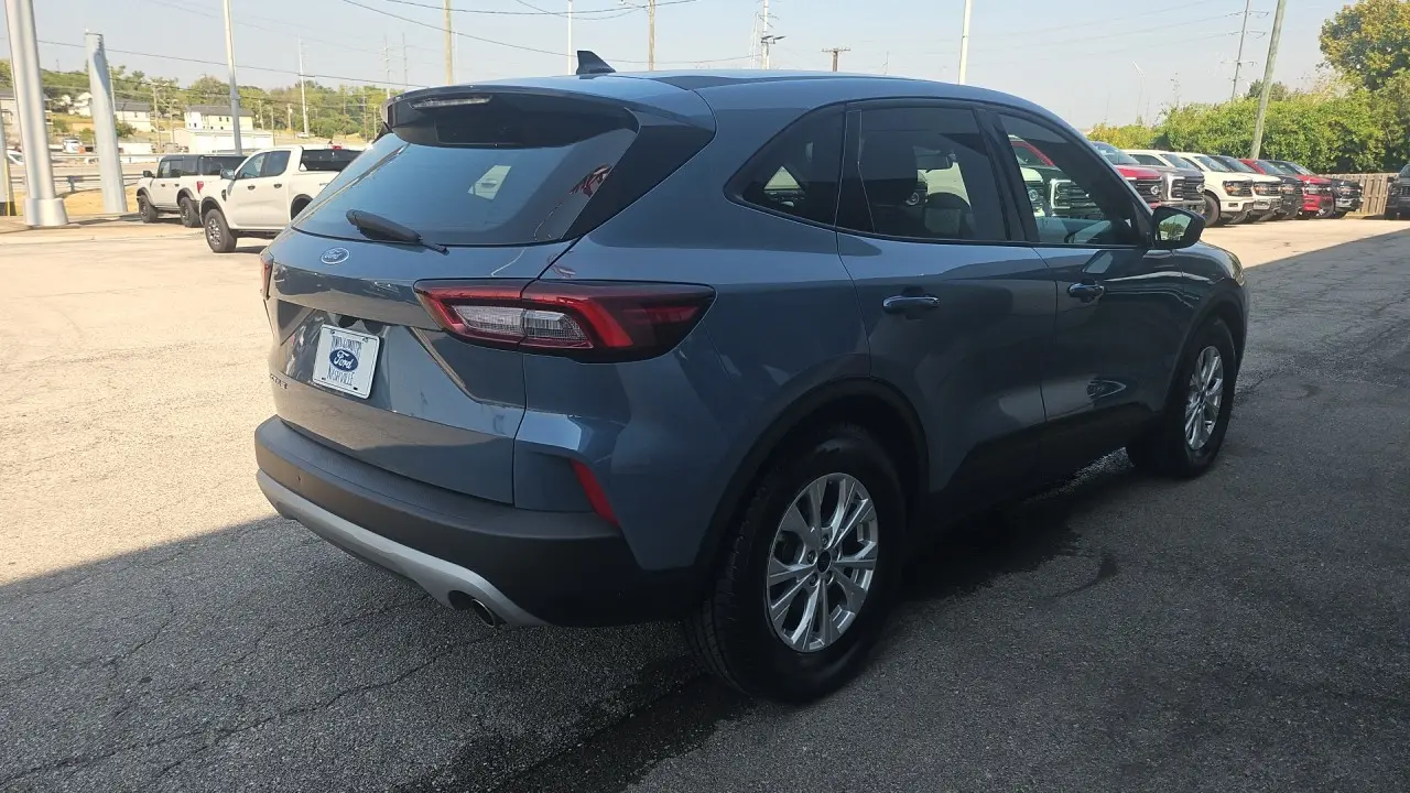 2025 Ford Escape - $22,135