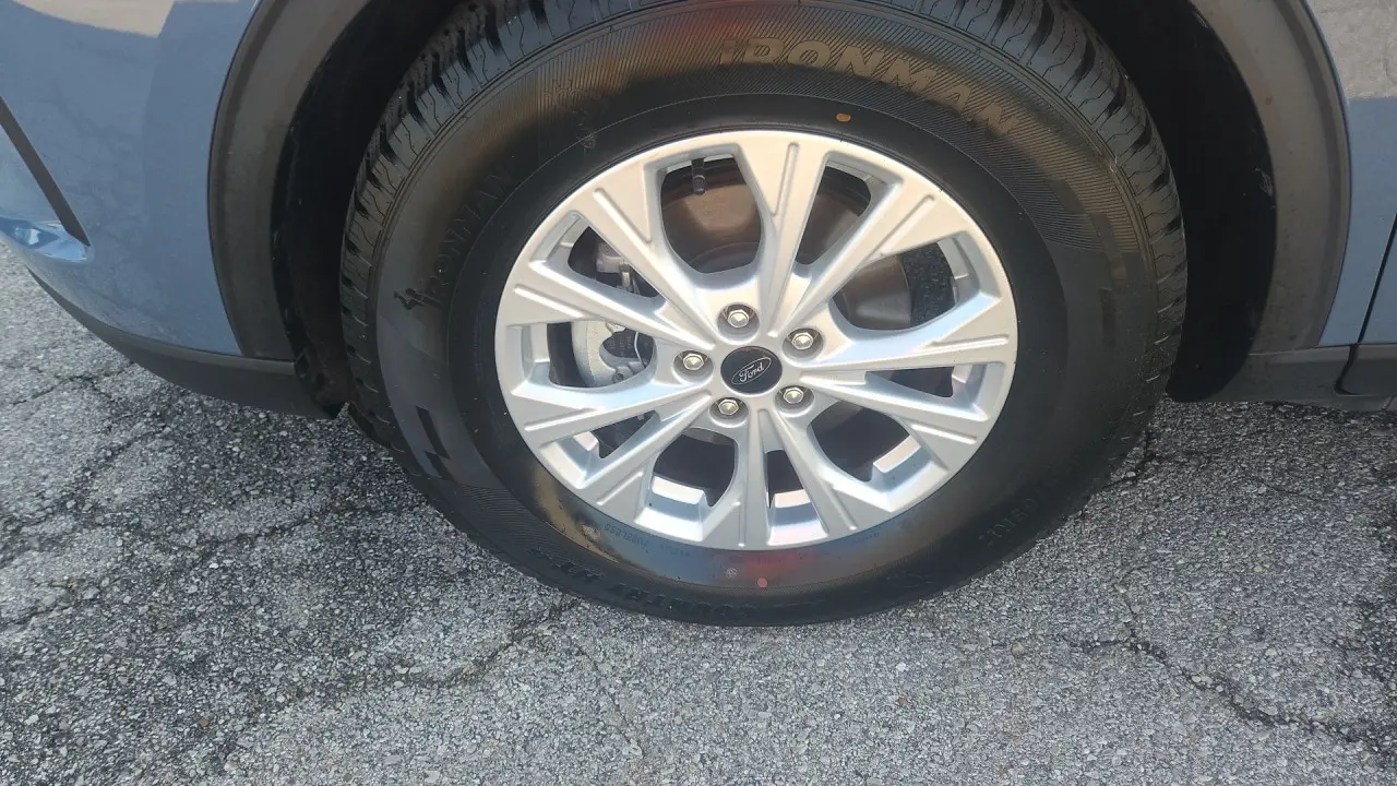2025 Ford Escape - $22,135