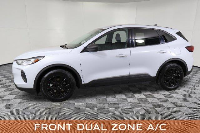 2025 Ford Escape - $19,400
