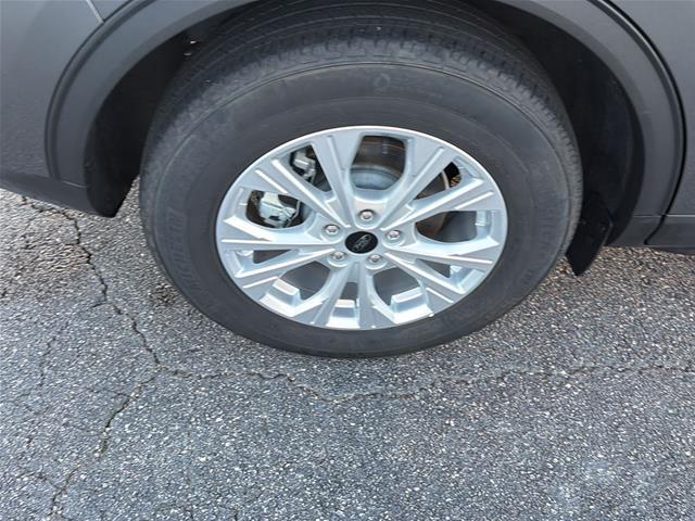 2025 Ford Escape - $23,650