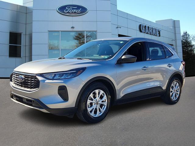 2023 Ford Escape - $22,000