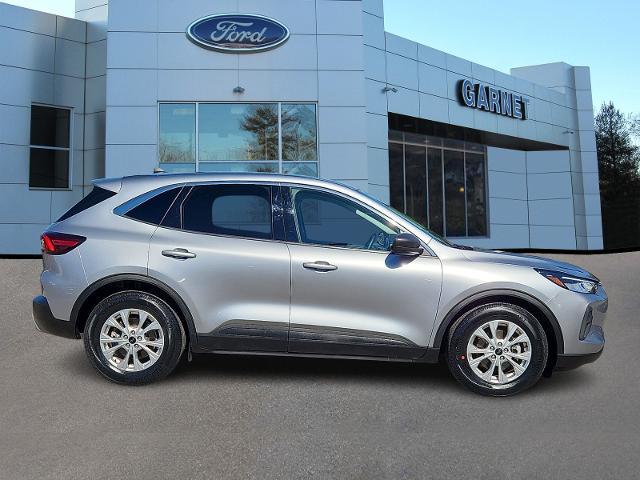 2023 Ford Escape - $22,000