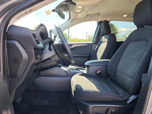 2023 Ford Escape - $22,000