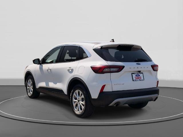 2024 Ford Escape - $16,085