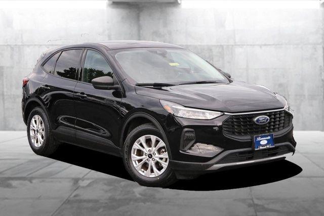 2025 Ford Escape - $22,990
