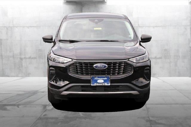 2025 Ford Escape - $22,990