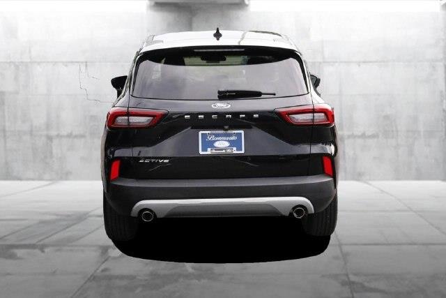 2025 Ford Escape - $22,990