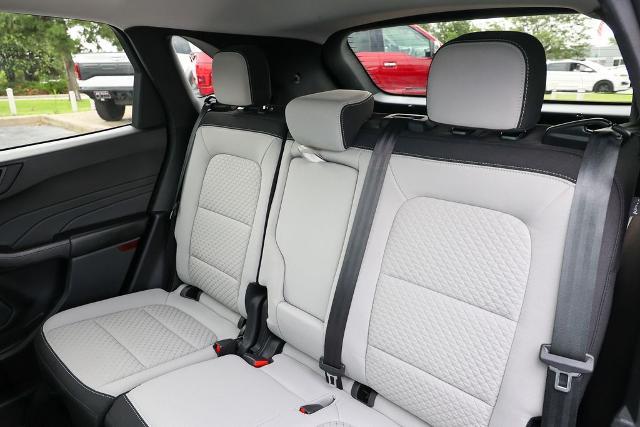2023 Ford Escape - $18,803