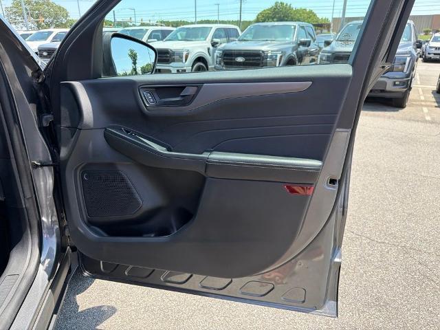 2023 Ford Escape - $19,897