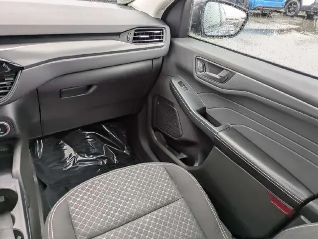 2023 Ford Escape - $21,157