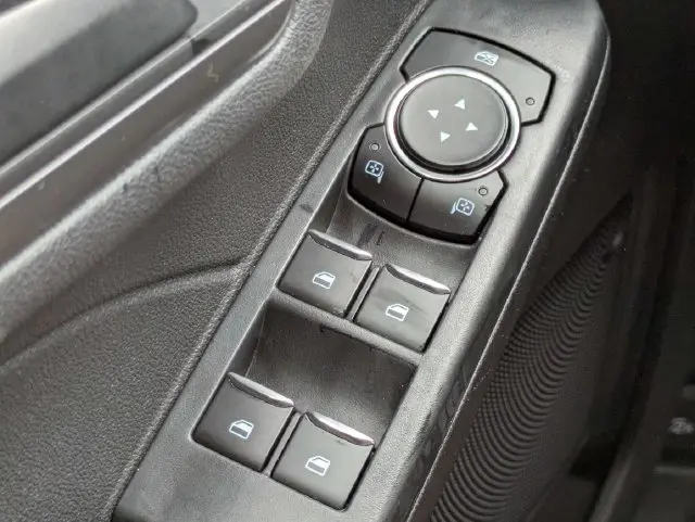 2023 Ford Escape - $21,157