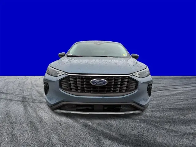 2023 Ford Escape - $21,157