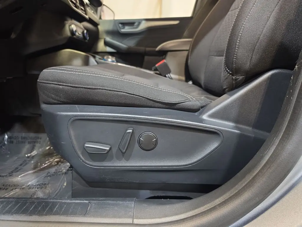 2024 Ford Escape - $19,715
