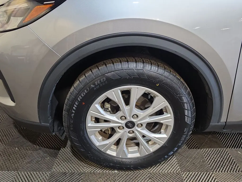 2024 Ford Escape - $19,715