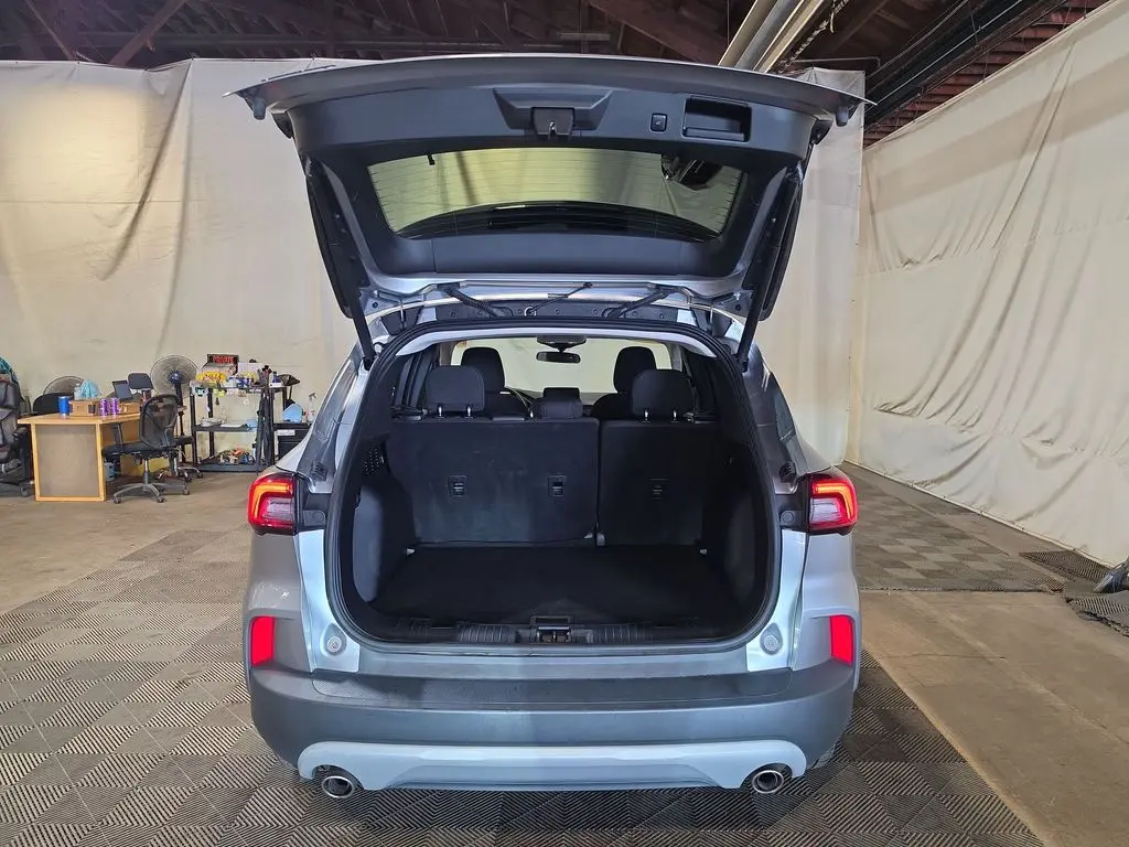 2024 Ford Escape - $19,715
