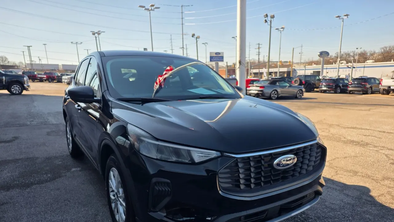 2024 Ford Escape Active