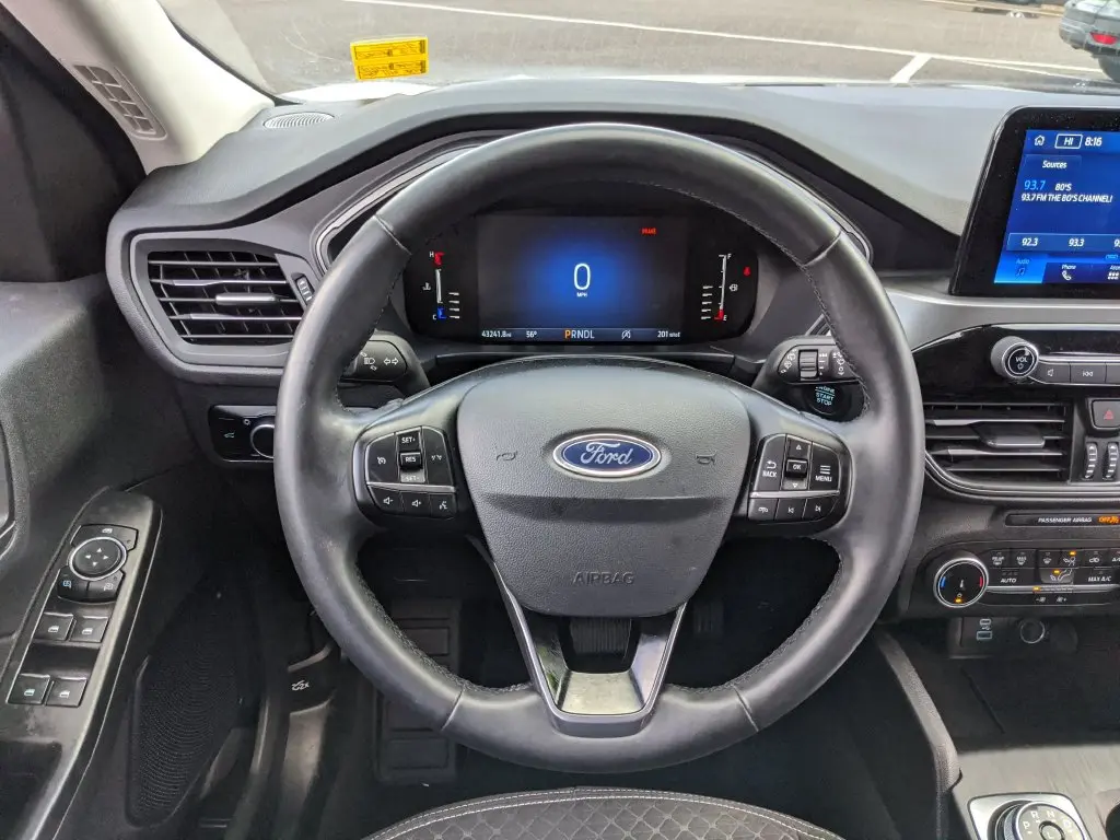 2023 Ford Escape - $21,432