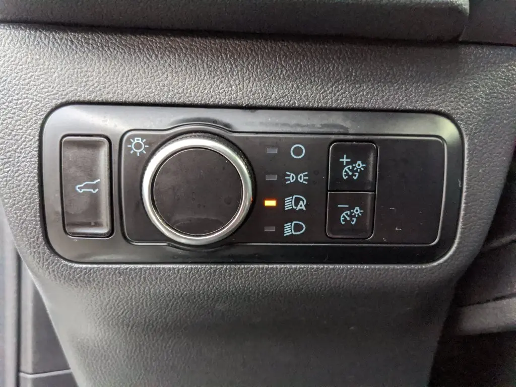 2023 Ford Escape - $21,432