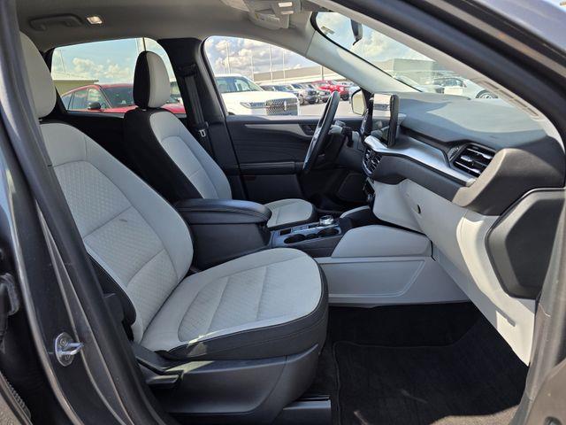 2024 Ford Escape - $17,500