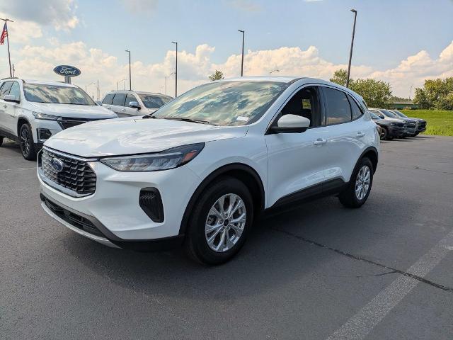 2024 Ford Escape - $26,988