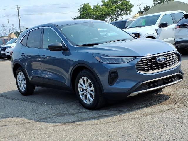 2024 Ford Escape - $20,998