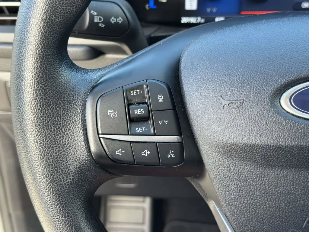 2025 Ford Escape - $23,299