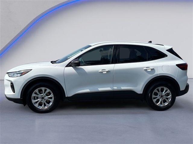 2025 Ford Escape - $18,999