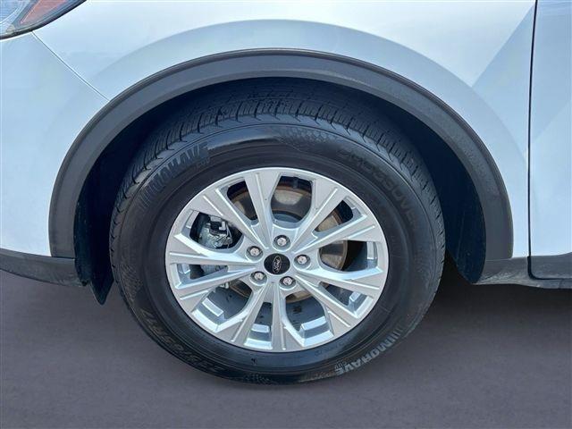 2025 Ford Escape - $18,999