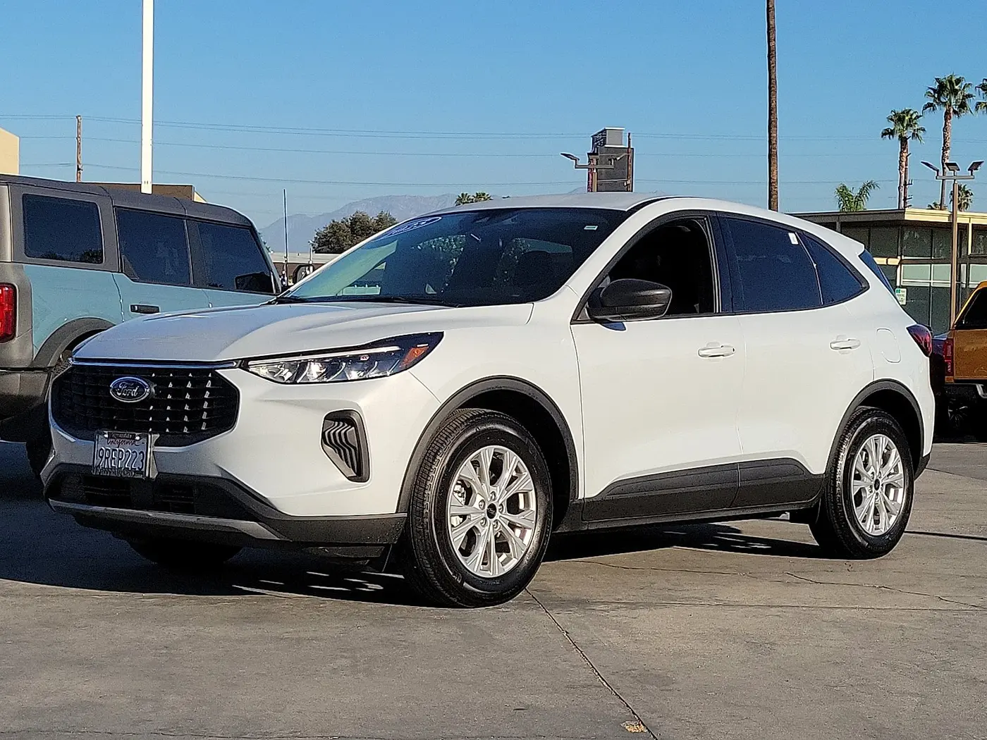 2025 Ford Escape - $23,995