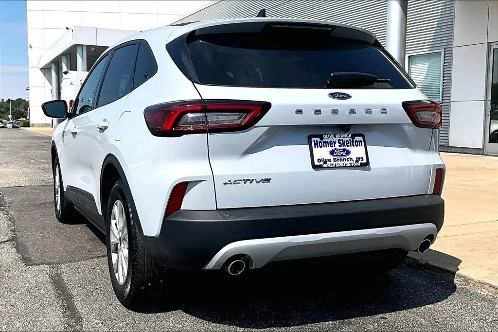 2026 Ford Escape - $26,341