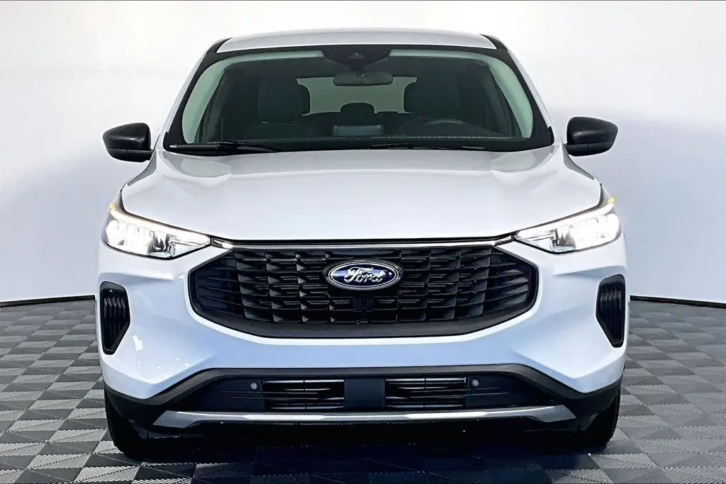 2026 Ford Escape - $26,341
