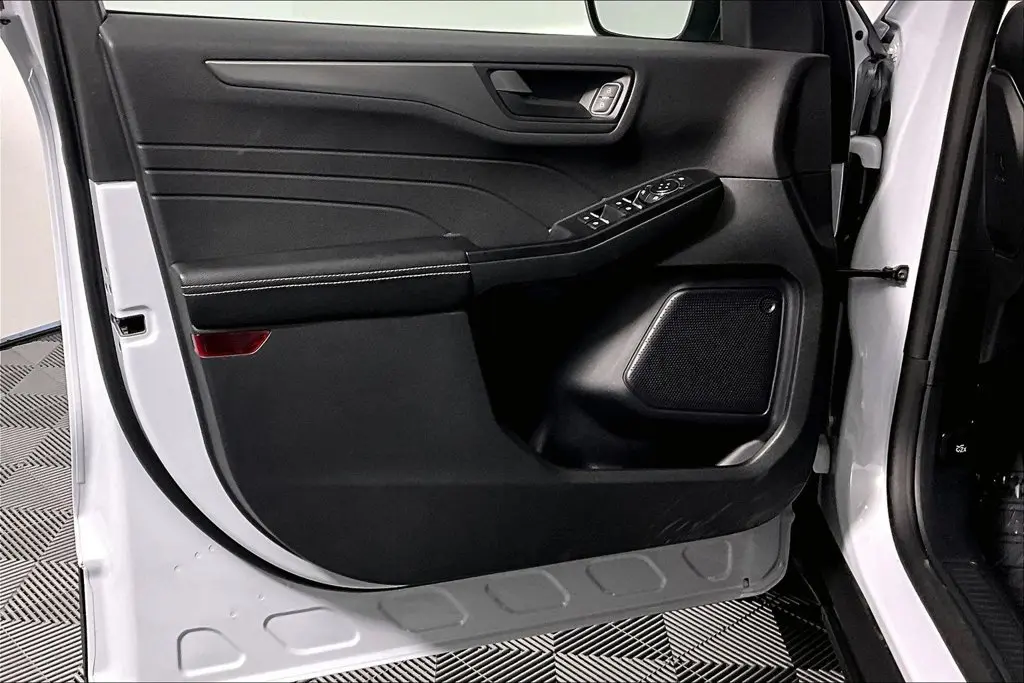 2026 Ford Escape - $26,341