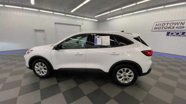 2025 Ford Escape - $18,988