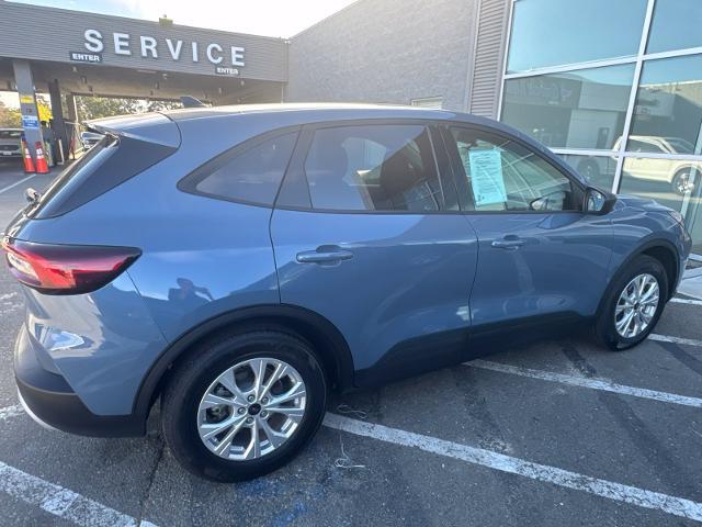 2025 Ford Escape - $19,800