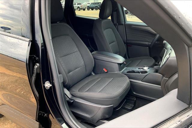 2025 Ford Escape - $24,770