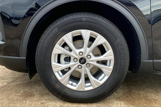 2025 Ford Escape - $24,770