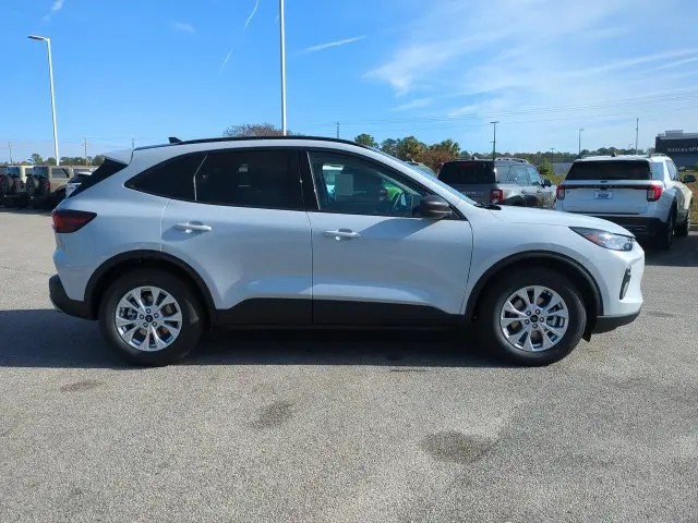 2026 Ford Escape - $35,889